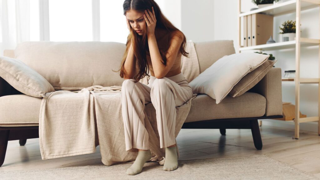 Ansiedade dá dor de cabeça? Entenda e alivie A ansiedade pode causar dores de cabeça. Descubra a conexão e estratégias para aliviar os sintomas no nosso artigo.