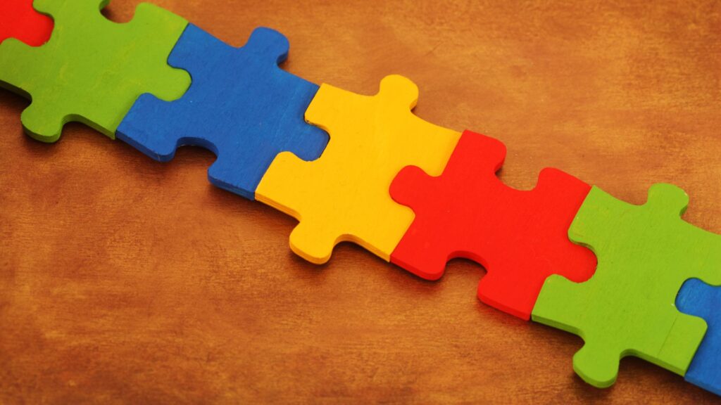 Hiperfoco no Autismo Adulto | 7 sinais & dicas Descubra os sinais do hiperfoco em adultos autistas e dicas práticas para gerenciar essa característica. Entenda como ela pode impactar sua vida.