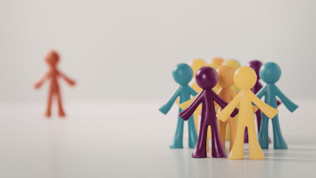 Eu não gosto de pessoas | 7 motivos & caminhos Descubra as razões por trás da aversão social e como enfrentá-las com apoio profissional. Reflexões sobre solidão e autoconhecimento.