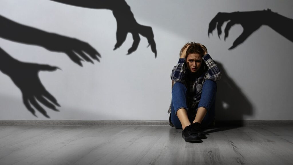 Sintomas de fobia social: 12 sinais & como agir Descubra os principais sintomas da fobia social e como superá-los. Reconheça os sinais e busque ajuda profissional em Ribeirão Preto.